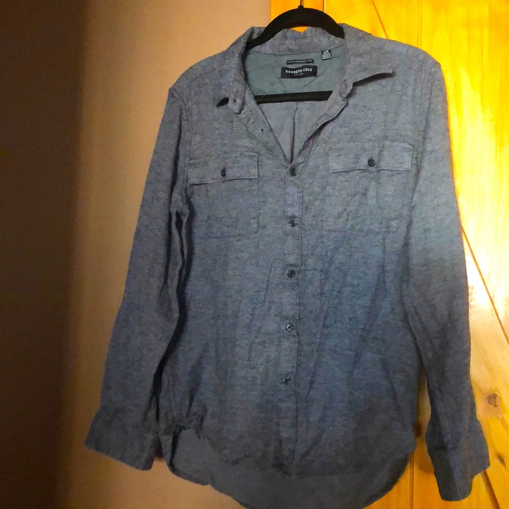 Kenneth Cole button up. Men’s